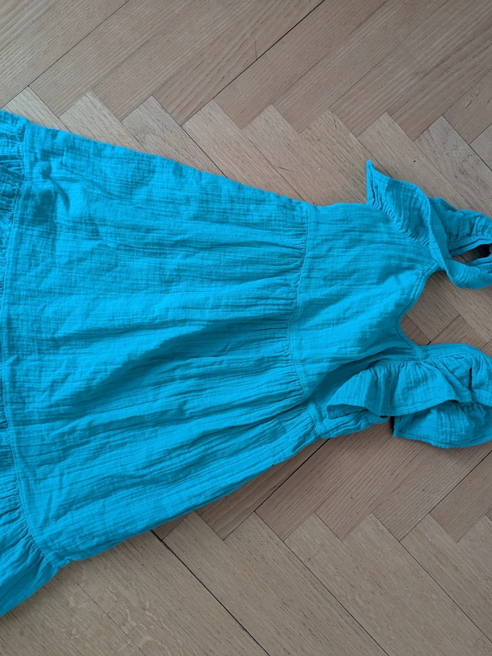 Old Navy Girls Dresses and Rompers in Turquoise, Red, Pink, Blue, Cream, Beige